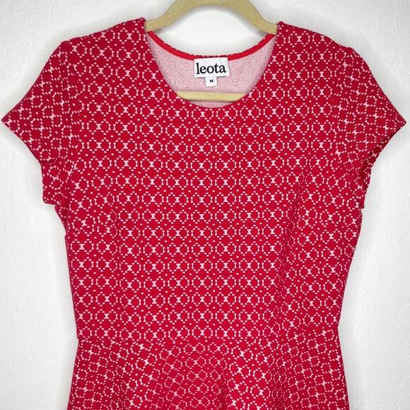 NWOT Leota Ursula Bellissimo Pink Short Sleeve Textured Knit Fit and Flare Dress - Picture 4 of 12